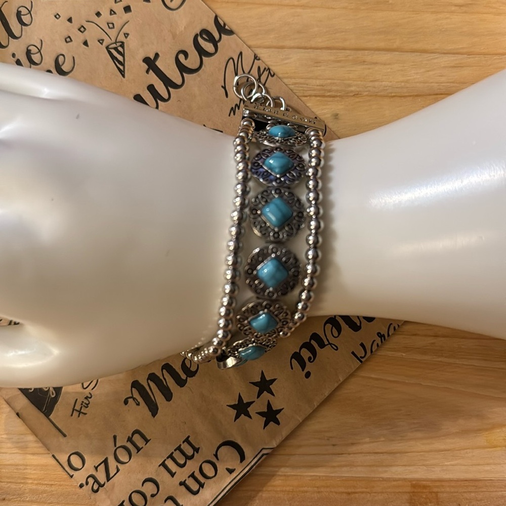 💕Three in one stackable bracelets